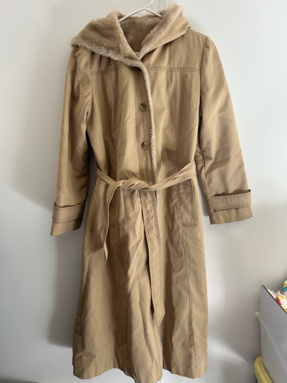 Bonders vintage Beige Hooded Trench Coat with Faux Fur Trim
